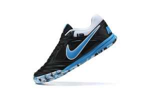 Chuteira Nike Supreme SB Gato IC