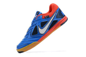 Chuteira Nike Supreme SB Gato IC