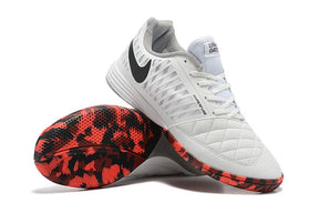 Chuteira Nike Lunar Gato 2 IC