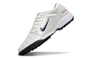 Chuteira Nike Total 90 TF