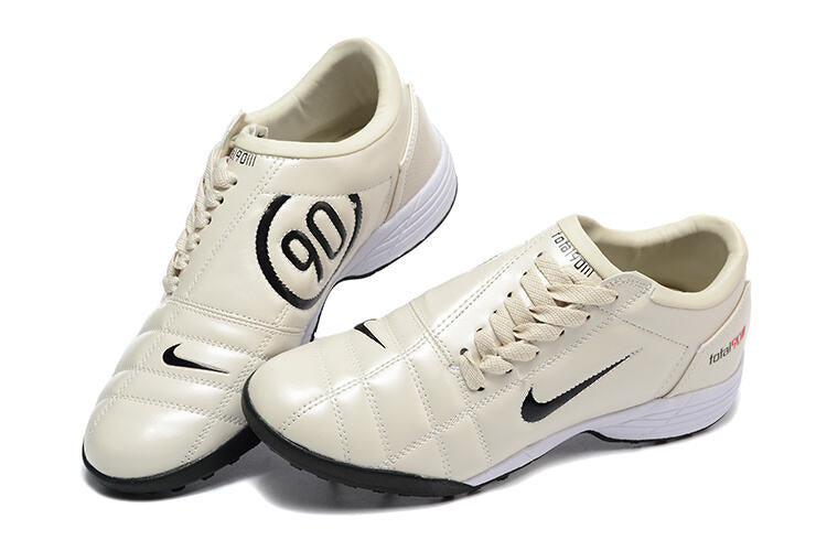 Chuteira Nike Total 90 TF