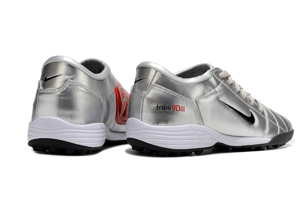 Chuteira Nike Total 90 TF