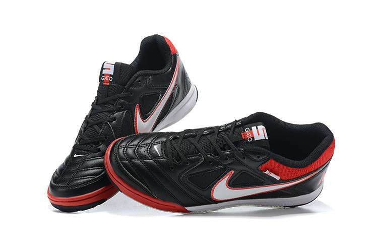 Chuteira Nike Supreme SB Gato IC