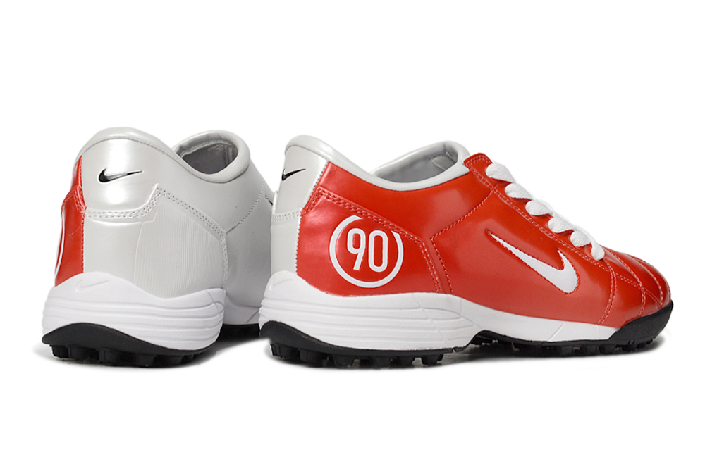 Chuteira Nike Total 90 TF