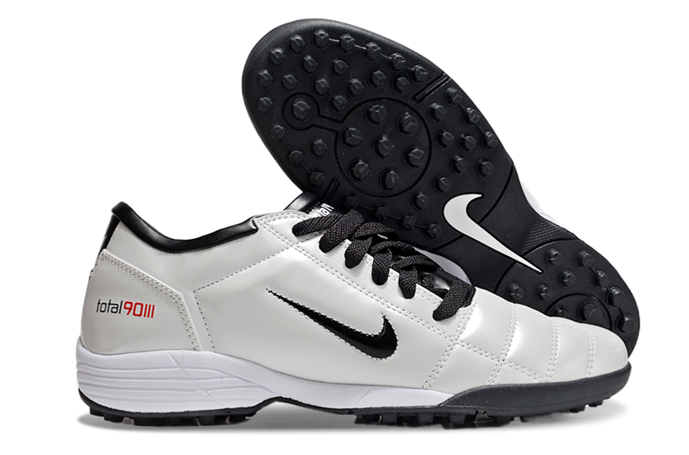 Chuteira Nike Total 90 TF