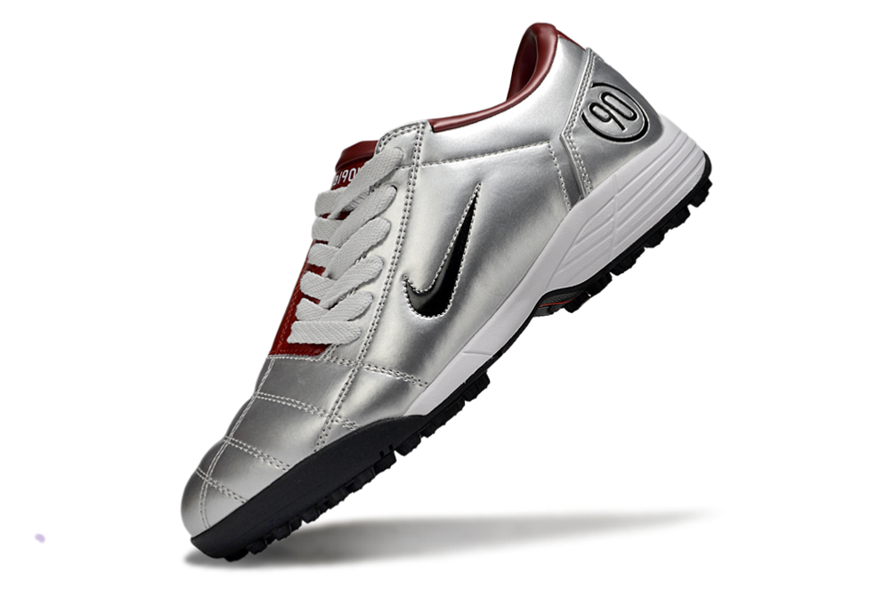 Chuteira Nike Total 90 TF