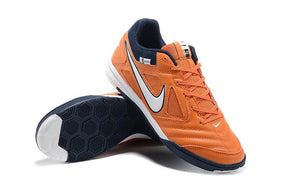 Chuteira Nike Supreme SB Gato IC