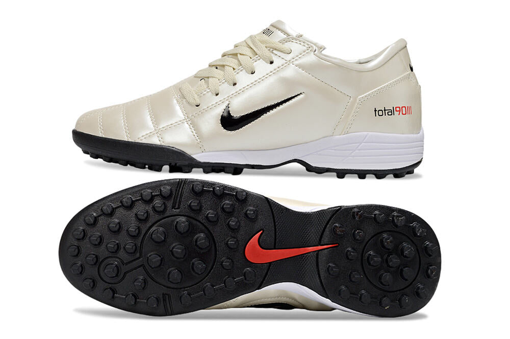Chuteira Nike Total 90 TF
