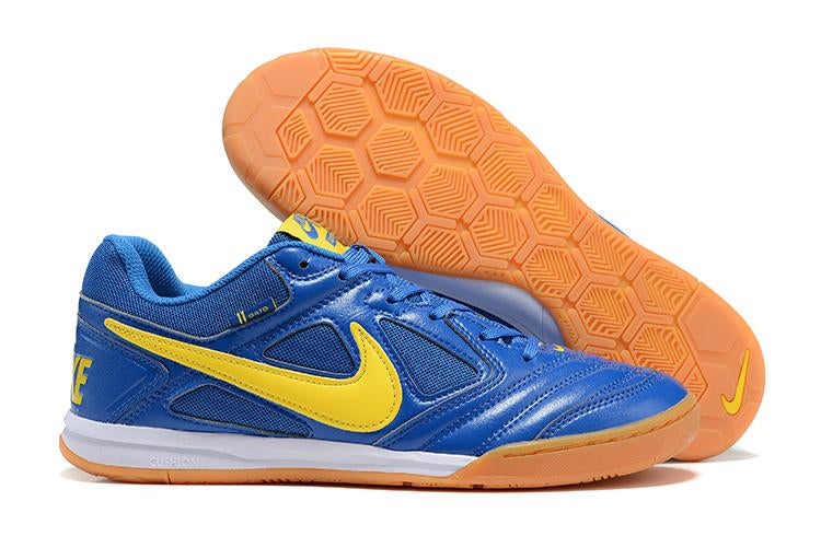 Chuteira Nike Supreme SB Gato IC