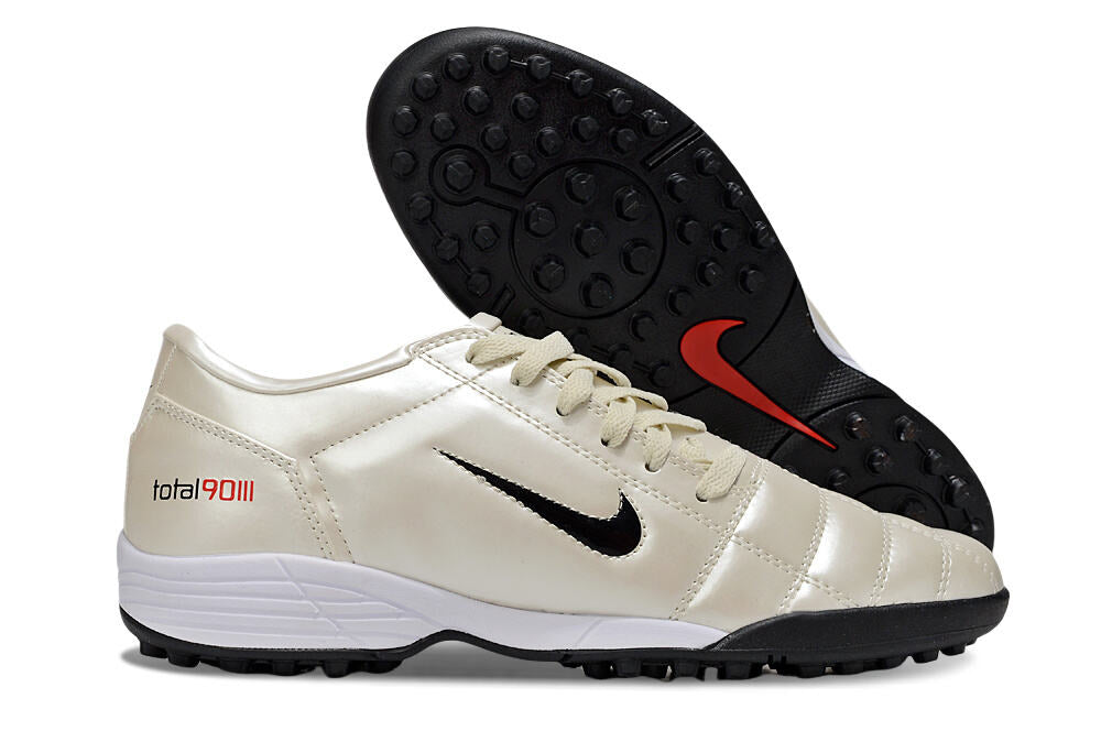 Chuteira Nike Total 90 TF