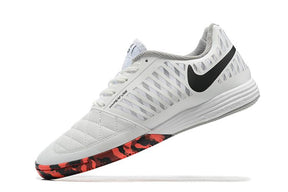 Chuteira Nike Lunar Gato 2 IC
