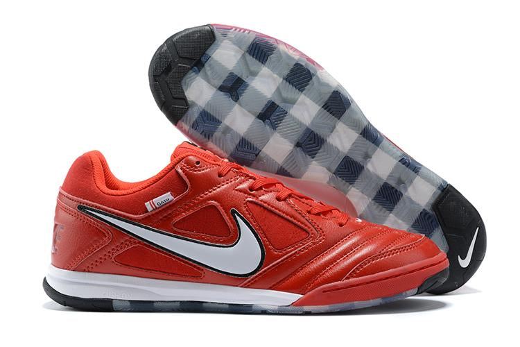 Chuteira Nike Supreme SB Gato IC