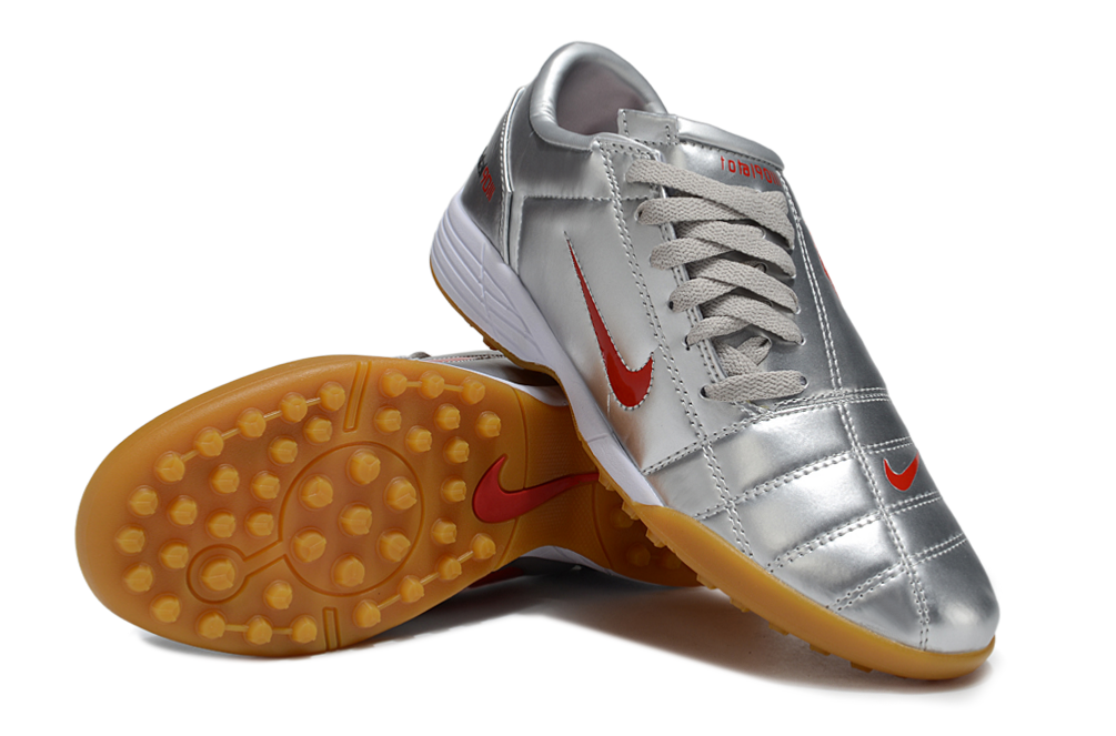 Chuteira Nike Total 90 TF