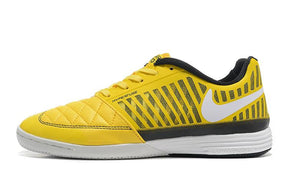 Chuteira Nike Lunar Gato 2 IC
