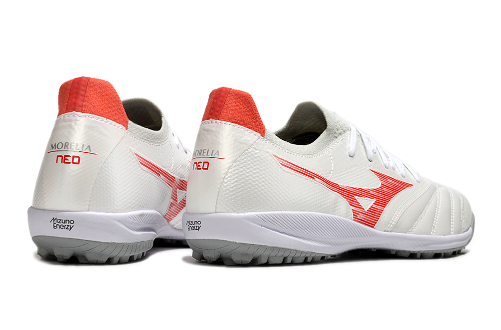 Chuteira Mizuno Morelia Neo 3 TF