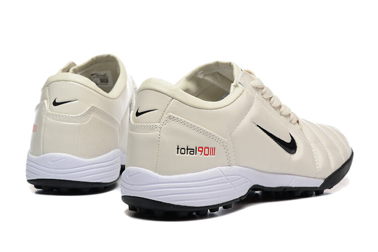 Chuteira Nike Total 90 TF