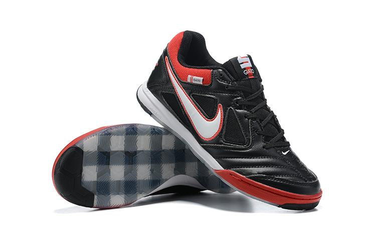 Chuteira Nike Supreme SB Gato IC