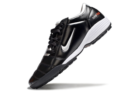 Chuteira Nike Total 90 TF