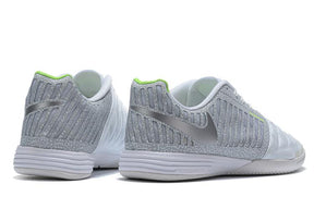 Chuteira Nike Lunar Gato 2 IC