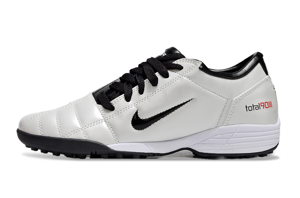 Chuteira Nike Total 90 TF