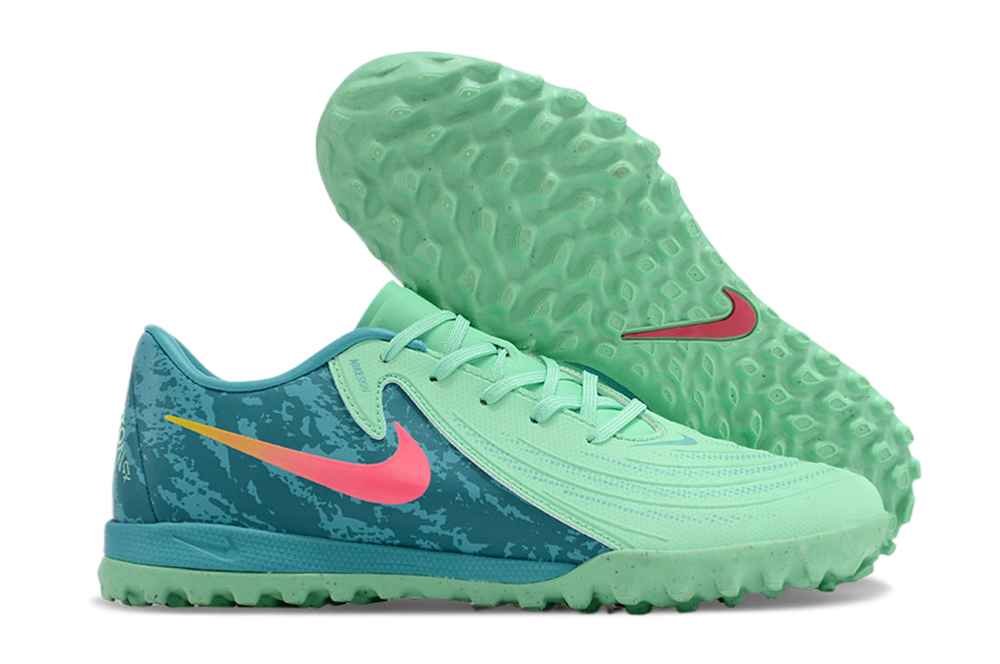 Chuteira Nike Phantom GX 2 Academy TF