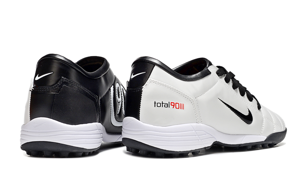 Chuteira Nike Total 90 TF