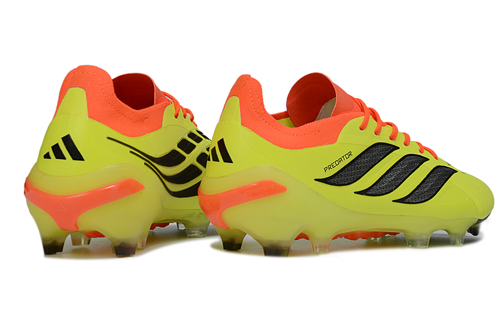 Chuteira Adidas Predator FG Trava De Silicone