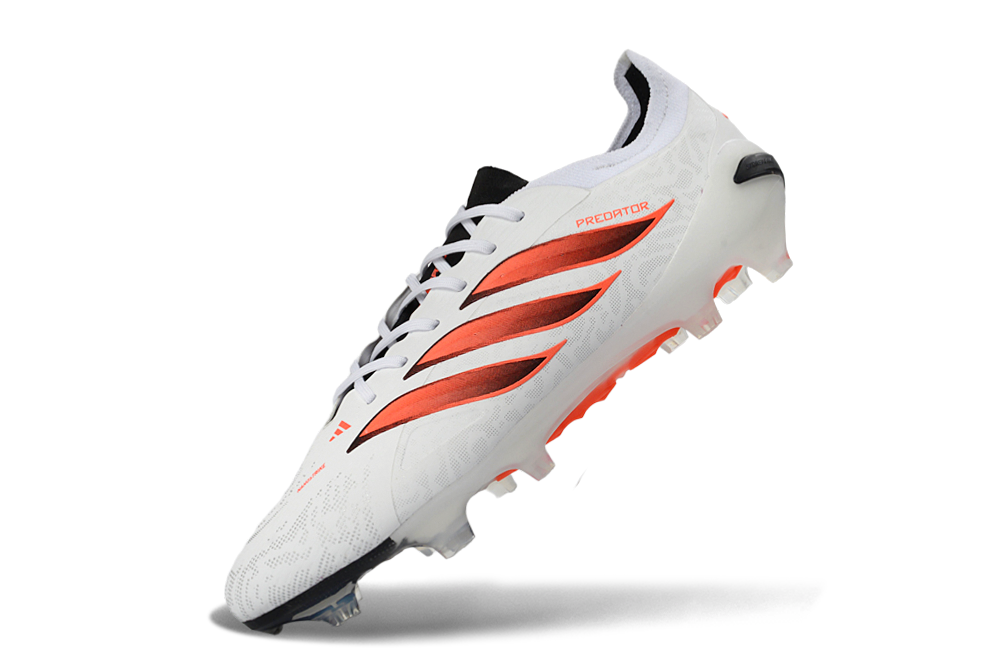 Chuteira Adidas Predator FG Trava De Silicone