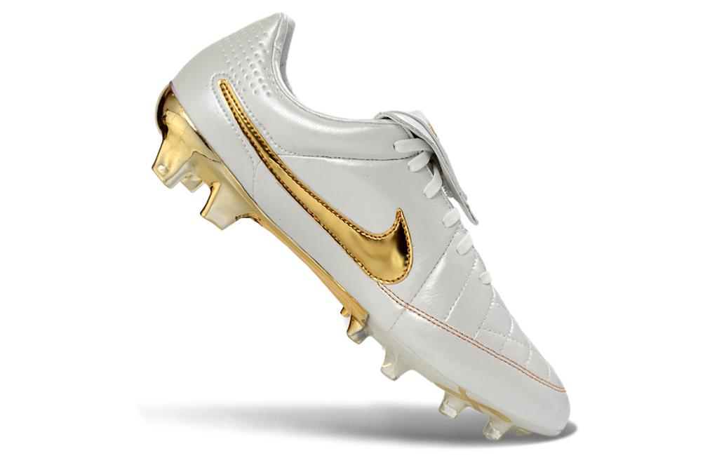Chuteira Nike Tiempo Maestro R10 FG Trava De Silicone