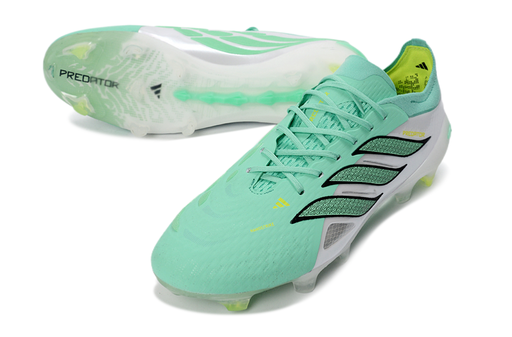 Chuteira Adidas Predator FG Trava De Silicone
