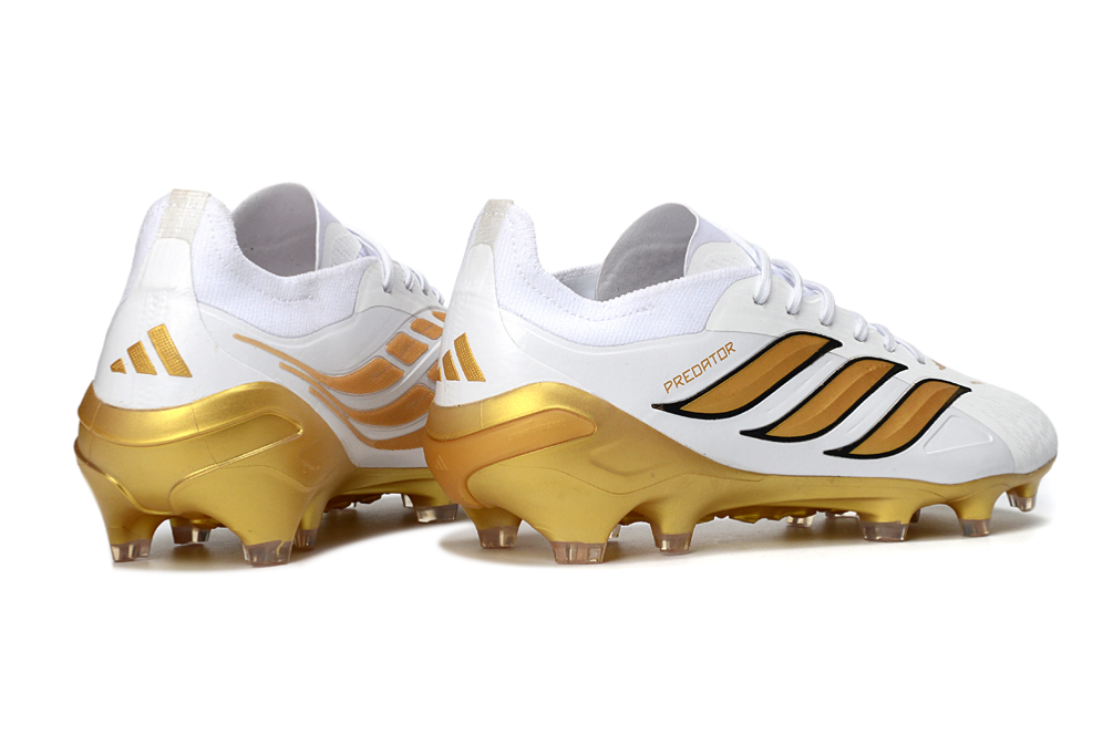 Chuteira Adidas Predator FG Trava De Silicone