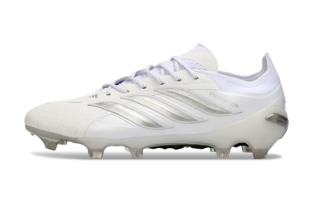 Chuteira Adidas Predator FG Trava De Silicone