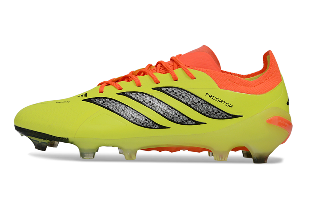 Chuteira Adidas Predator FG Trava De Silicone