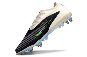 Chuteira Nike Phantom GX Trava Mista SG