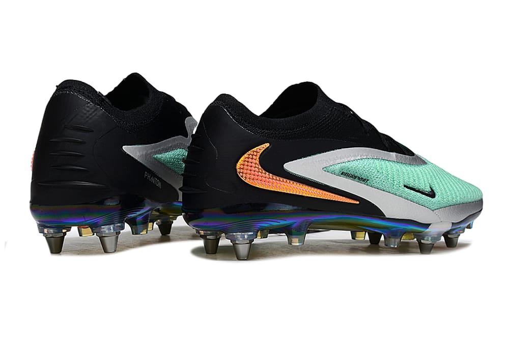 Chuteira Nike Phantom GX Trava Mista SG