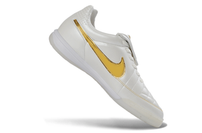Chuteira Nike Tiempo Maestro IC