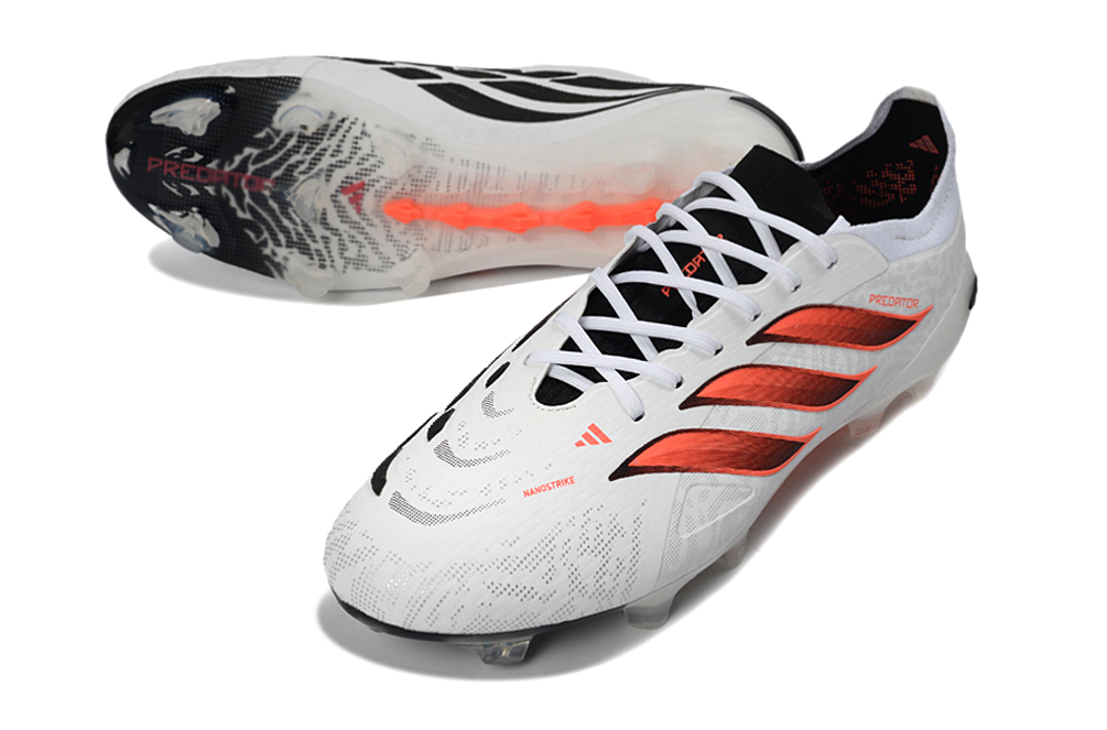 Chuteira Adidas Predator FG Trava De Silicone