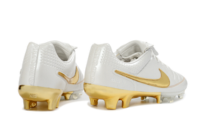 Chuteira Nike Tiempo Maestro R10 FG Trava De Silicone