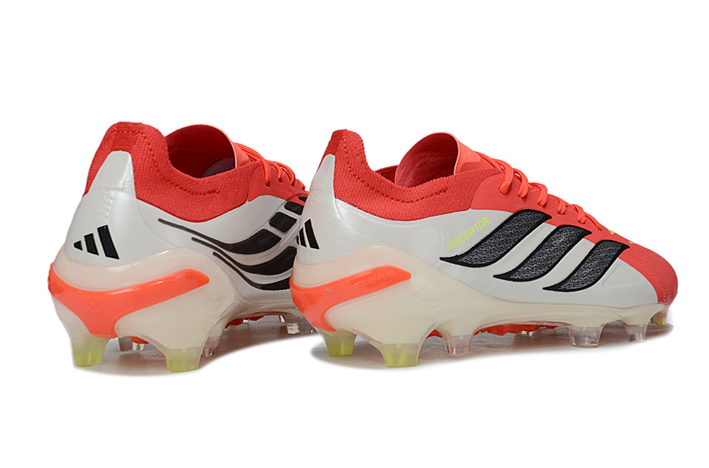 Chuteira Adidas Predator FG Trava De Silicone