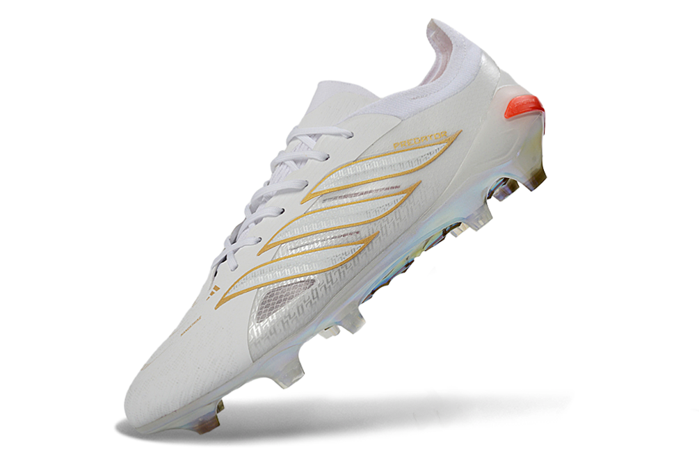 Chuteira Adidas Predator FG Trava De Silicone