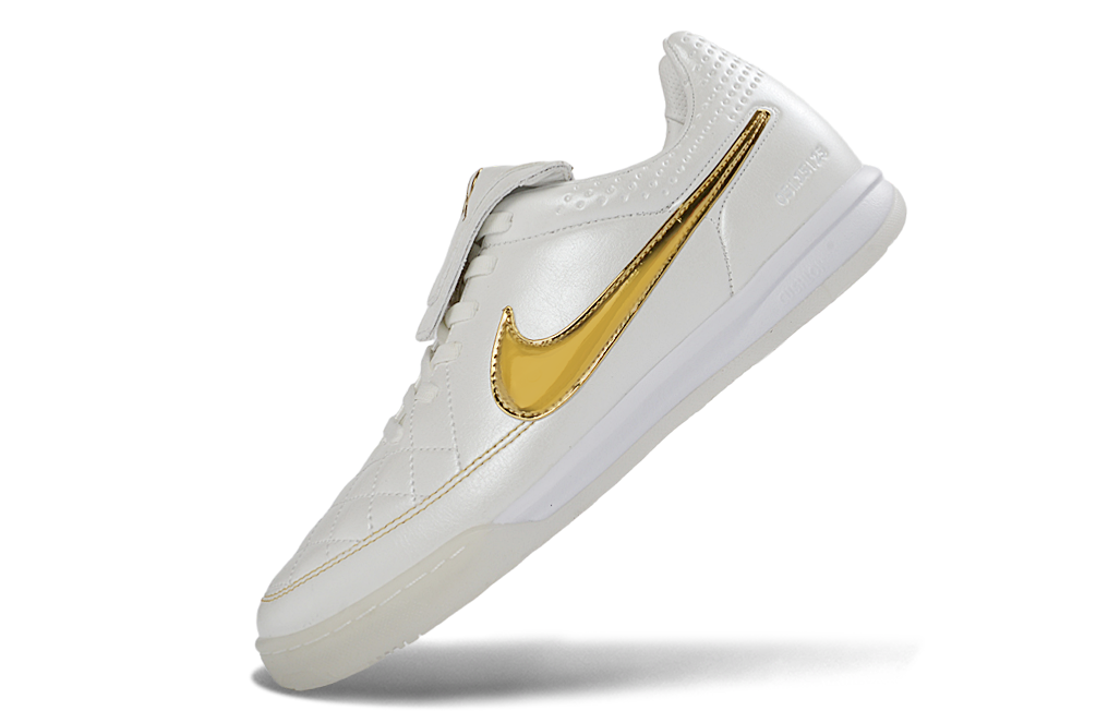 Chuteira Nike Tiempo Maestro IC